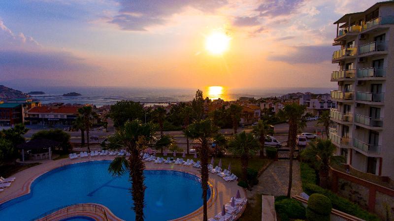 Odelia Resort Hotel Кушадаси Екстер'єр фото